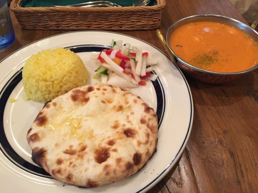 バターチキン、チーズクルチャ