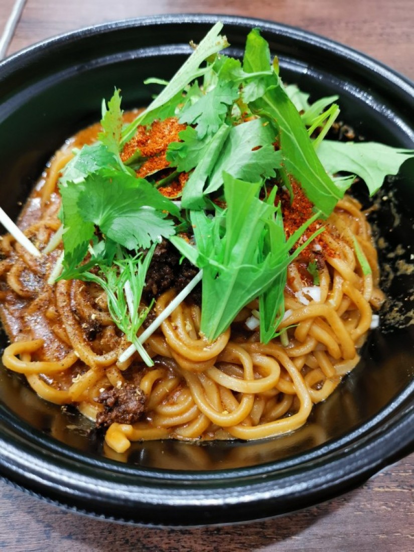 汁なし担々麺 辛さ2 痺れ2