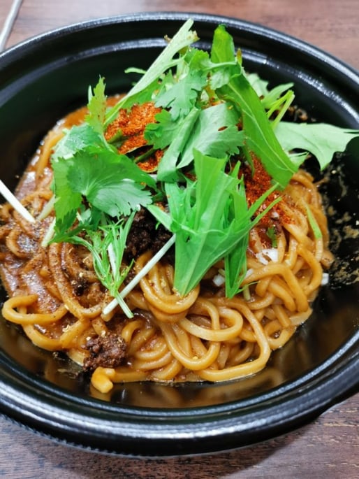 汁なし担々麺 辛さ2 痺れ2