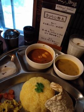 海老カリープレート (そんなには辛くないと思う)