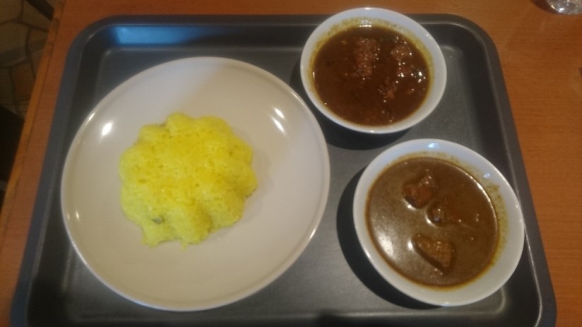 A lunch (beef, chicken)
