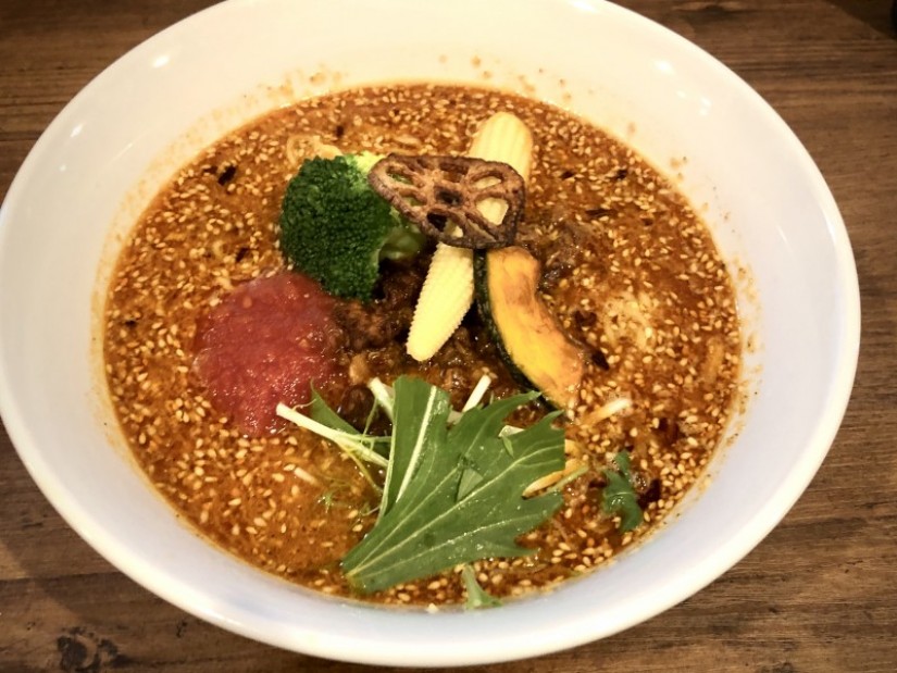 スパイシーカレー坦々麺 3辛　3痺