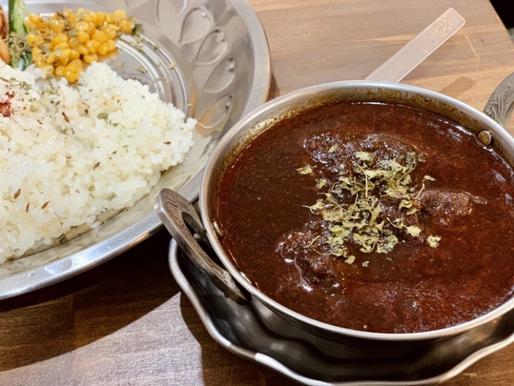 六本松の黒いカリー 大辛　25番