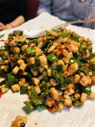 鶏肉と芽菜炒め