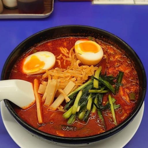 旨辛麺MAX MAX（この上にMAXENDあり）