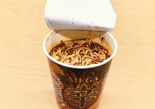 濃厚鬼辛麻婆麺 MEGA辛