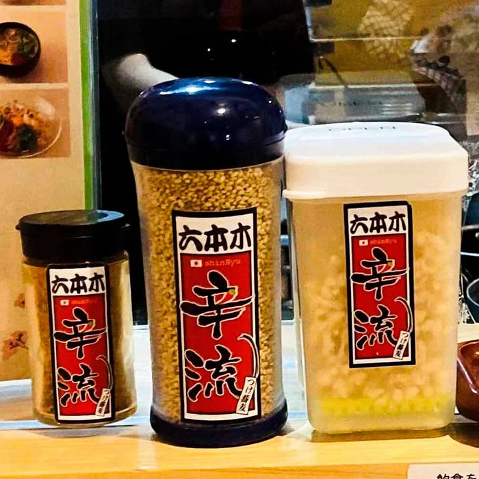 味変アイテムが多いとうれしくなりますね