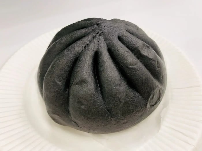 肉まんをこう表現するのも変だけど､なんかちょっとかっこいい｡