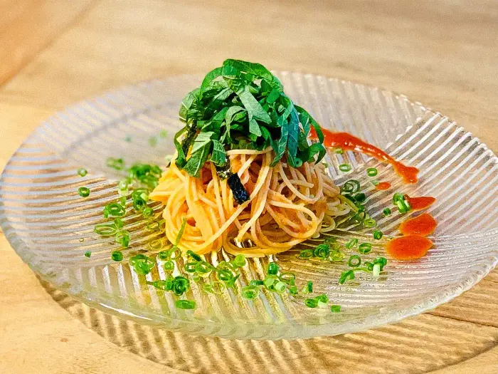 高く盛り付けると､なんとなくそれらしく見える､という事実は秘密にしておいてほしい｡