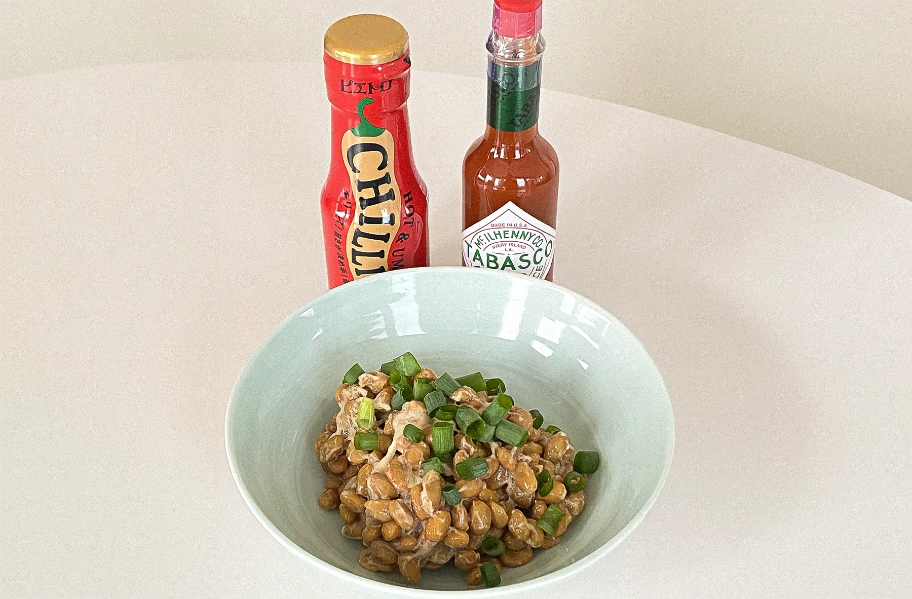 納豆とチリーズ､タバスコ